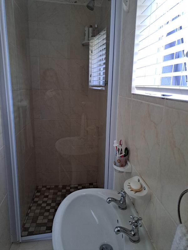 6 Bedroom Property for Sale in Kleinbaai Western Cape